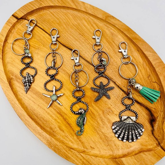 Handmade Sea Life Keychain Shell Seahorse Starfish Tassel Silver Repurposed - Picture 2 of 10